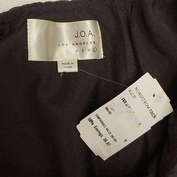 NWT J.O.A. dress size L - Picture 5 of 10